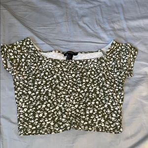 women’s crop top